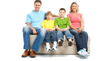 a_smiling_family